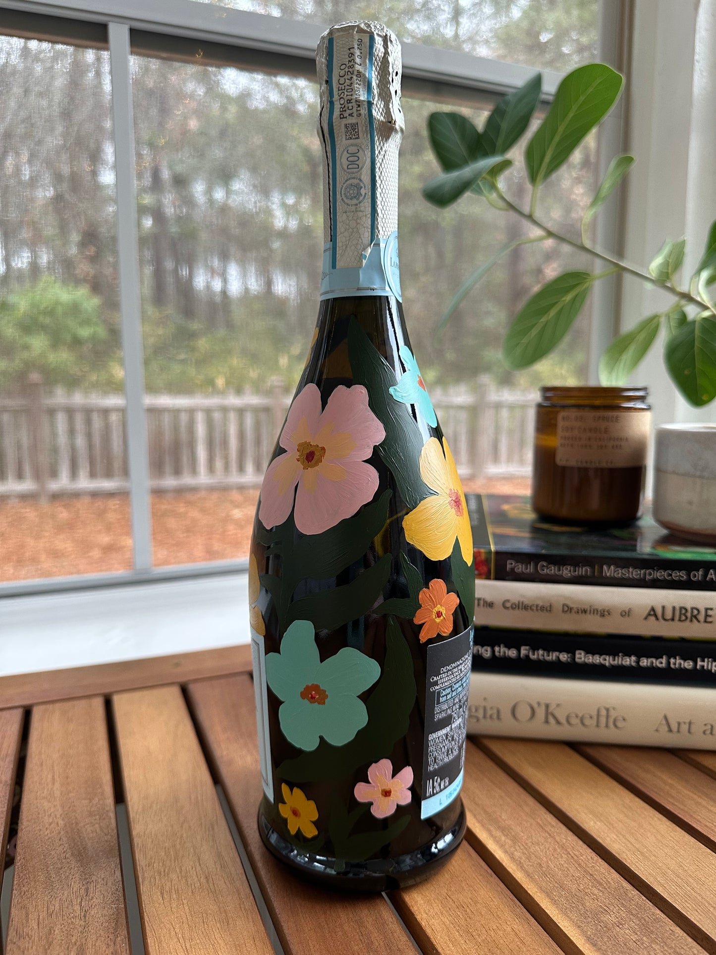 Custom painted wine bottle (750ml)